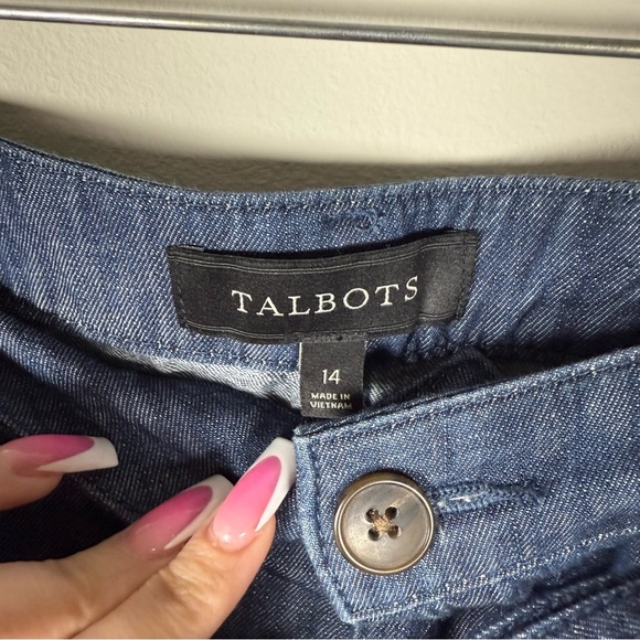 Talbots Embroidered Daisy Blue Wrap Knee-Length Chambray Skirt Size 14 - Picture 9 of 11